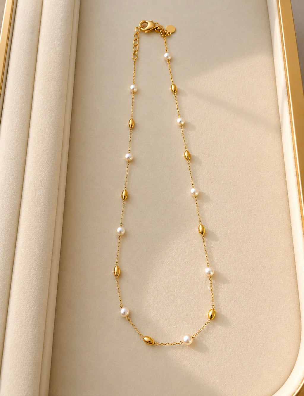 Costa Pearl Necklace